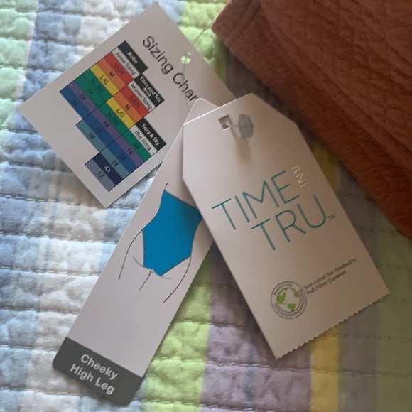 BEAUTIFUL TIME AND TRU 1pc bathing suit NEW (12-14 - Picture 4 of 5